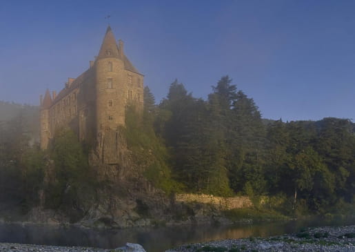 auvergne tourism