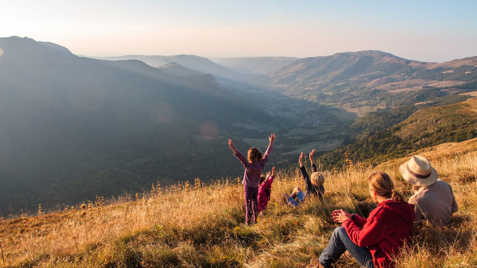 Rando en montagne en famille Cantal 15