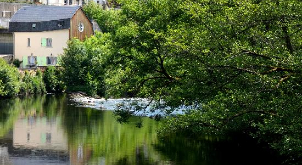 À proximité du moulin