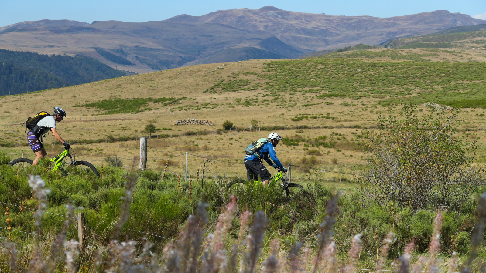 Grand tour VTT sur la planeze