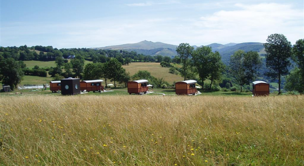 Caravan gite - La Chaux de Revel