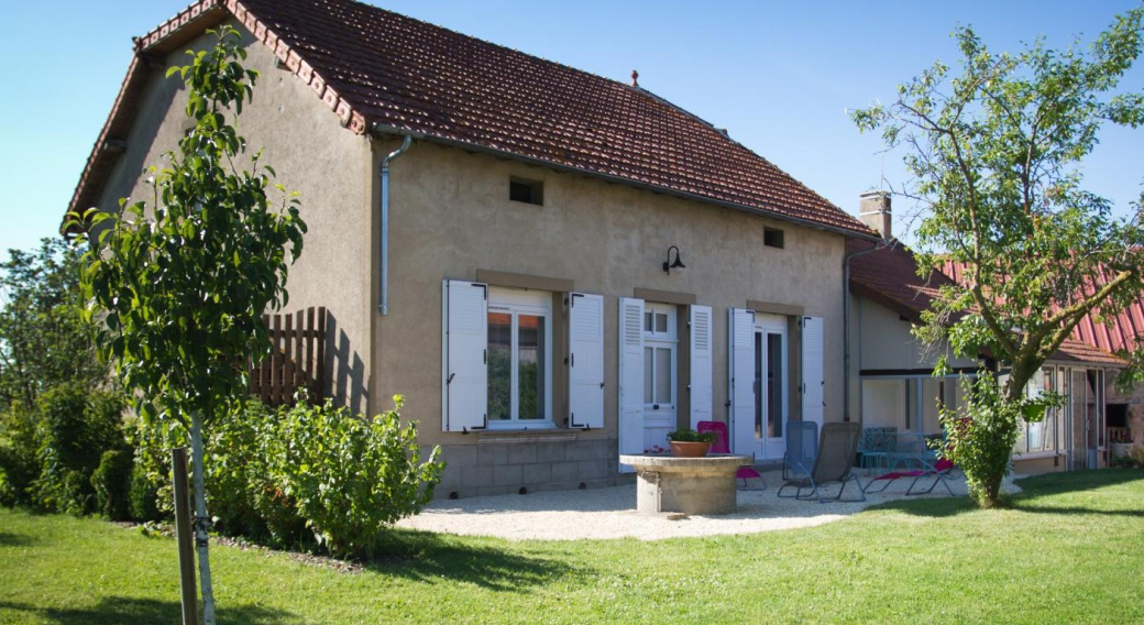 GITE DESQUATRESABOTS à Cindré dans l'allier en Auvergne