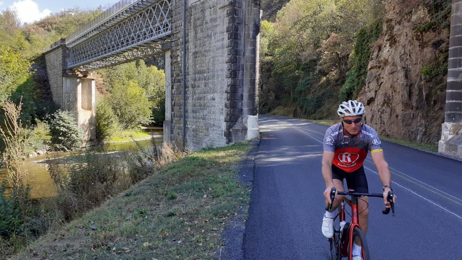 6 - Balade entre gorges et plateau