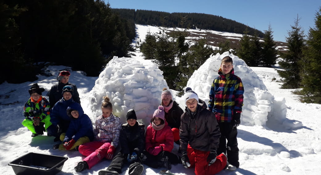 Construction d'igloo avec l'Echappée belle