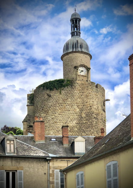 Tour Qui Qu'en Grogne Bourbon-l'Archambault