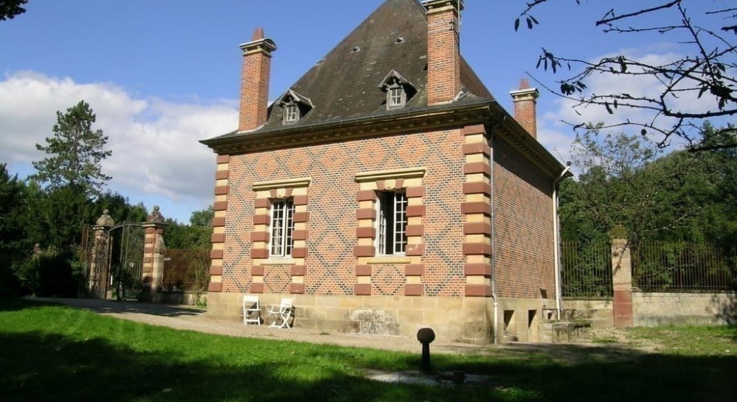 Le Pavillon d'Avrilly à TREVOL dans l'Allier en Auvergne