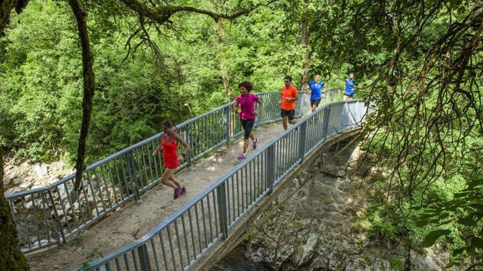 Dans la course vers l'aventure