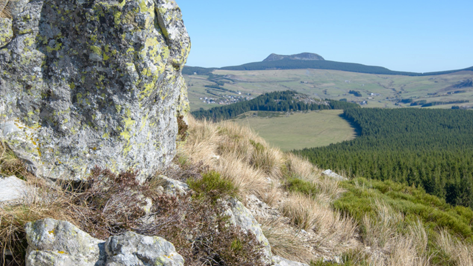 Mont Mézenc depuis le Rocher Tourte