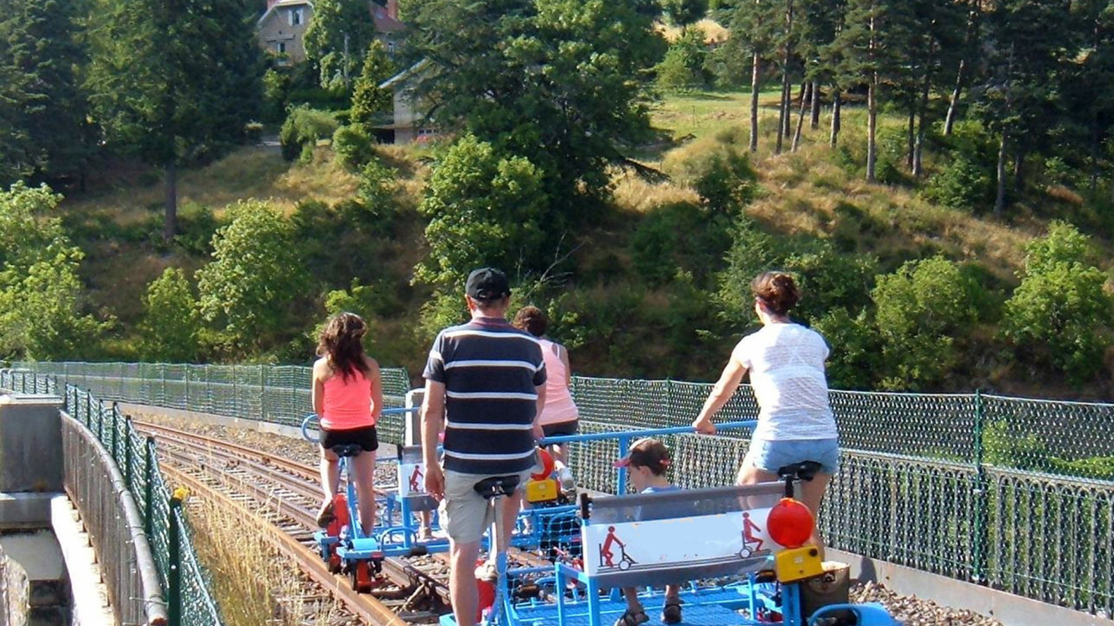 PR294 Sur les hauteurs boisées de Fruges