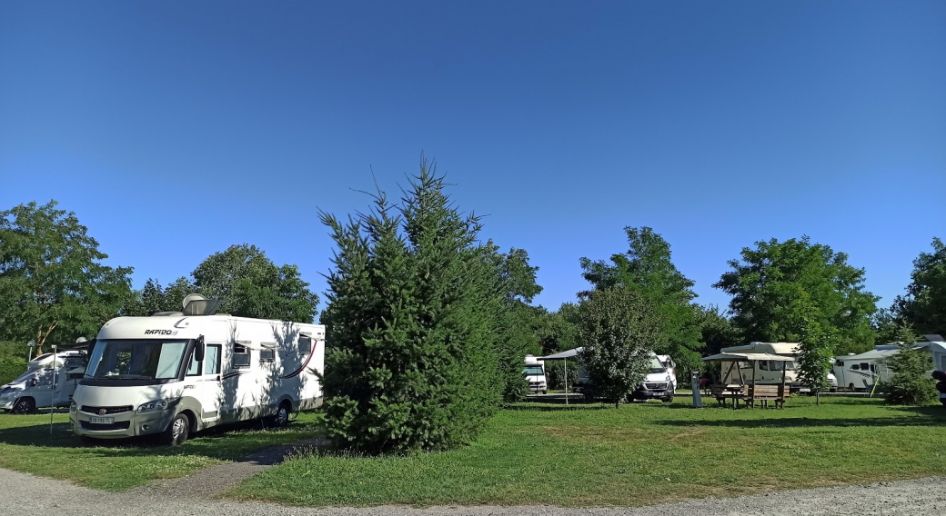 Aire de camping-cars de Vichy / Bellerive