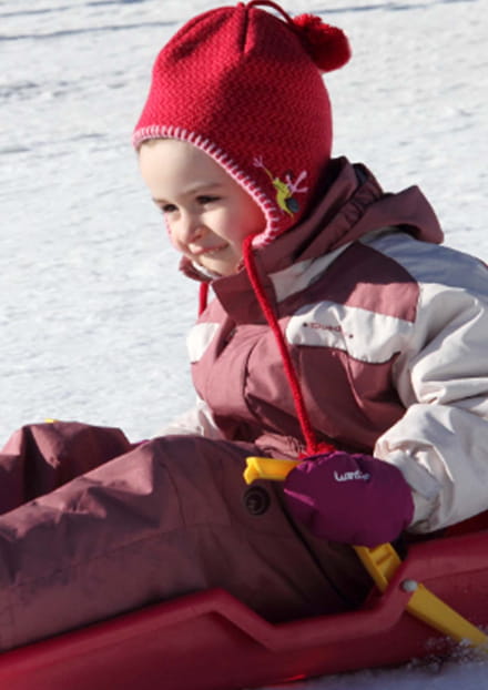 Les Petits Princes de la glisse : Descente en luge des petits