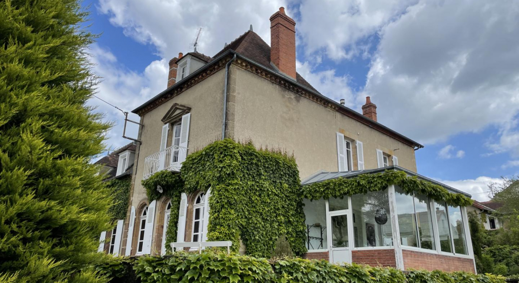 chambres d'hôtes MOULINS-YZEURE