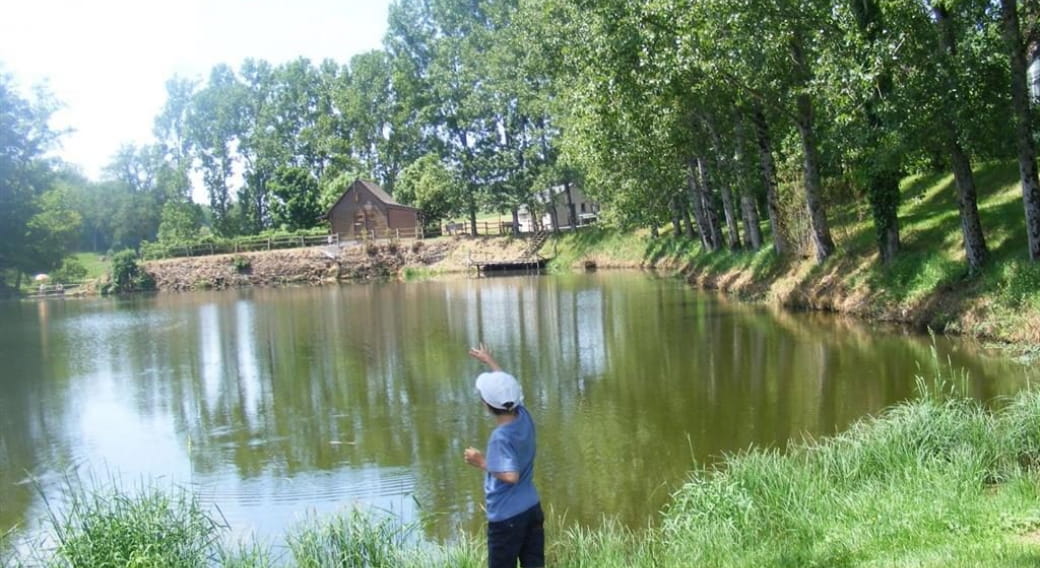 Le Pré des Étangs fishing pond