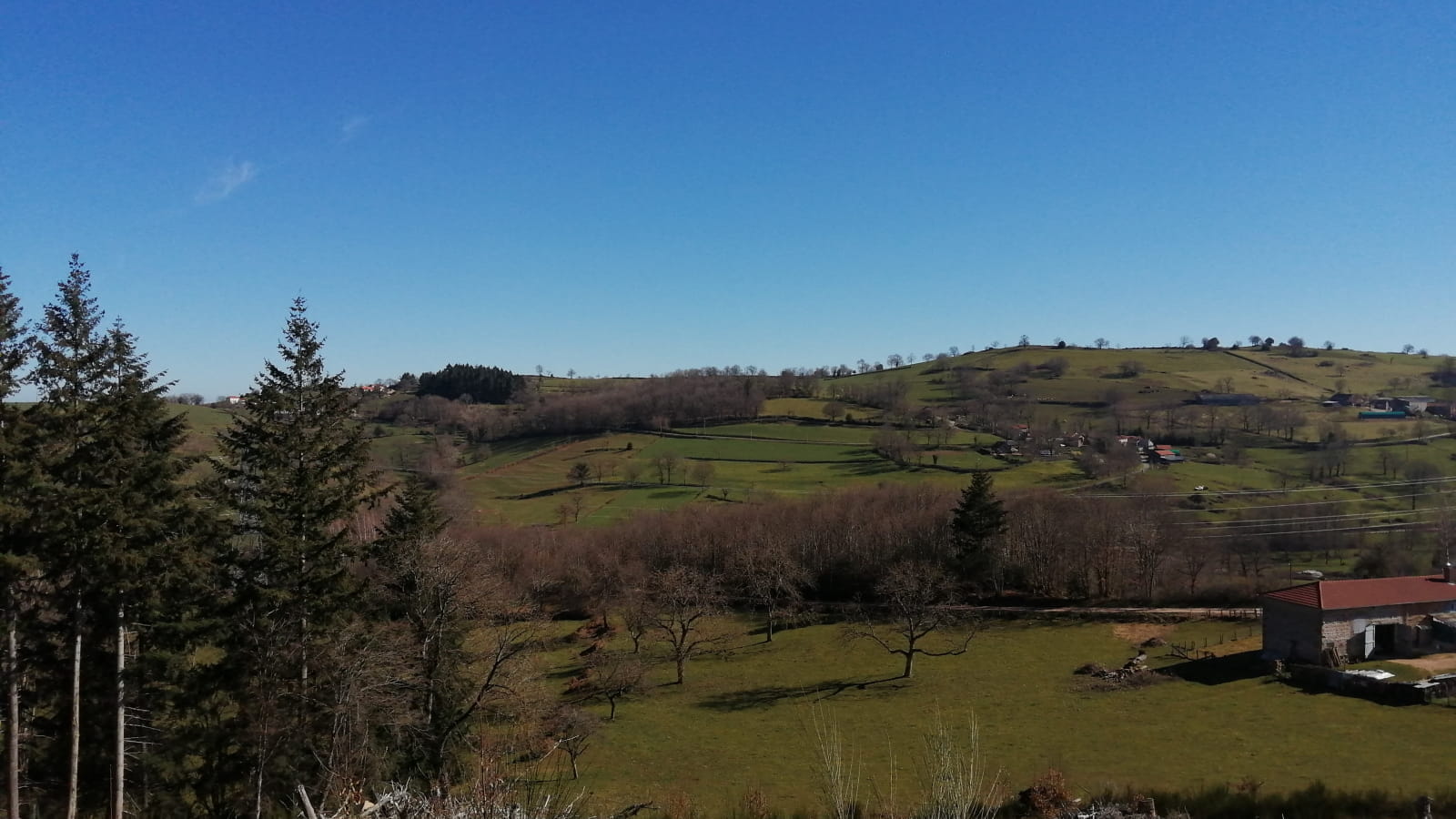 N°100 - Vers Saint-Pierre-Laval - Espace VTT-FFC Vichy Montagne