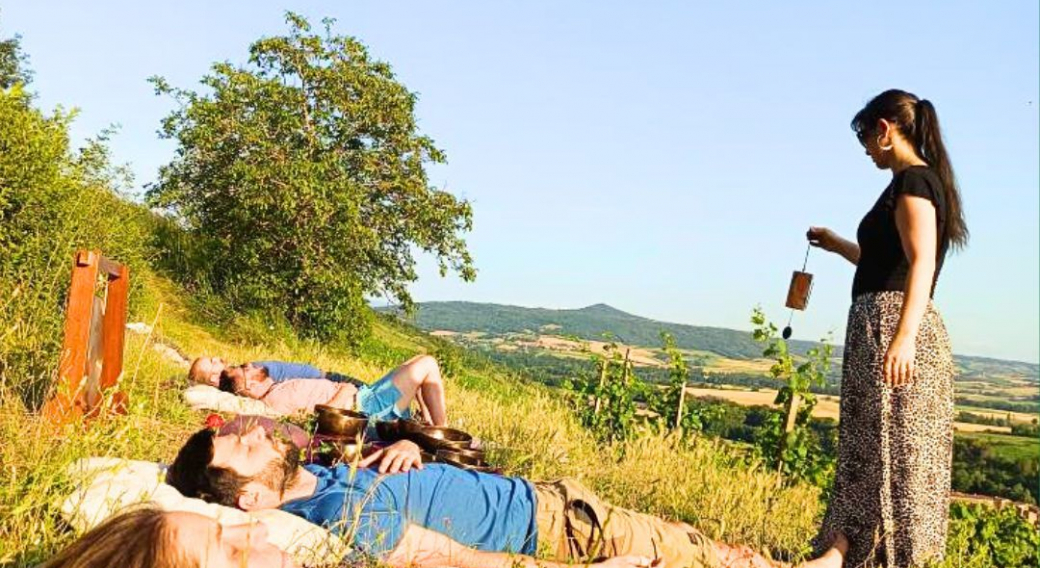 Méditation sonore avec dégustation dans les vignes