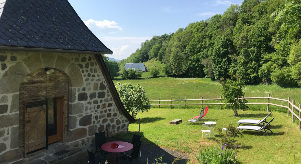 Accès gîte sur terrasse