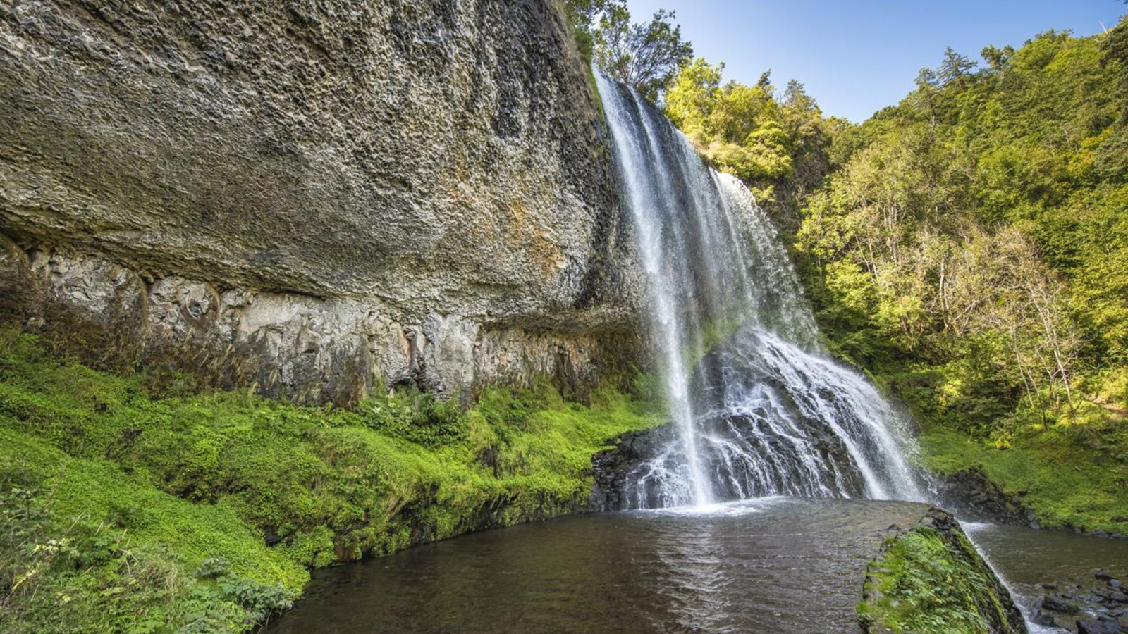 Randonnée à la cascade de la Beaume