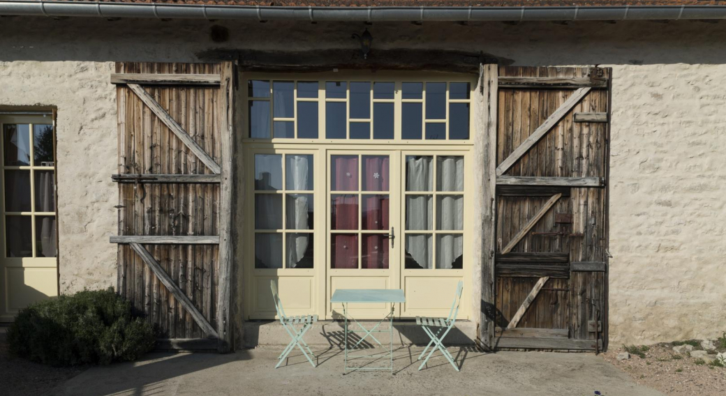 Gîte L'atelier à Saint Bonnet de Rochefort dans l'ALLIER en AUVERGNE