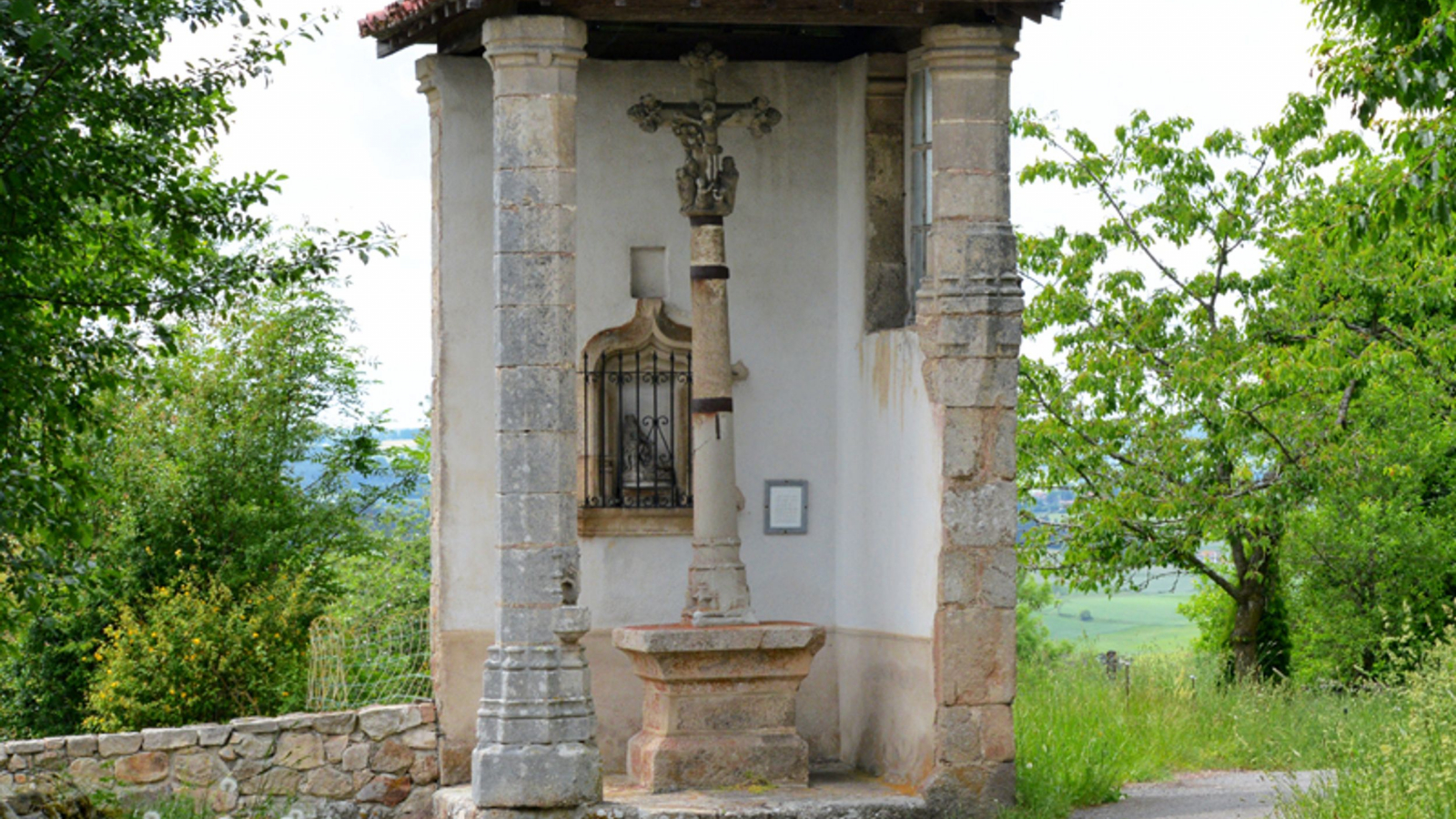 Croix oratoire de Boisset-Haut